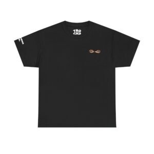 T-Shirt — Minimal Cat Eyes Chest Print Tee